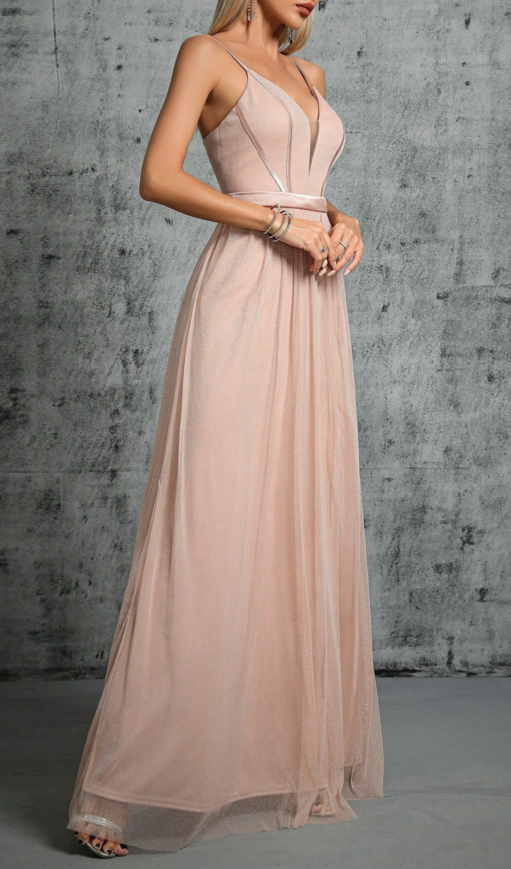 6cad634d1f650e4ef2fb72d2f72eabfb.png Fashionslee Women Genoa Strappy V-Neck Maxi Dress