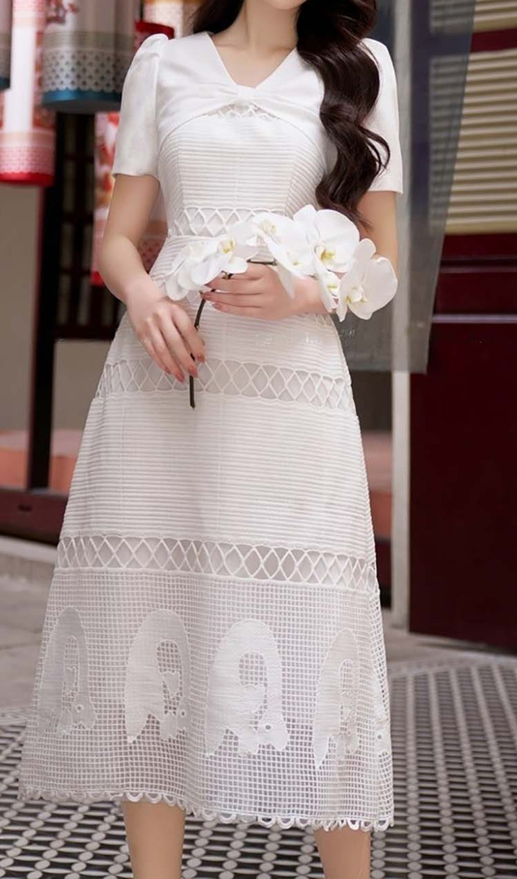 Fashionslee Women Lace Embroidery Midi Dress In White