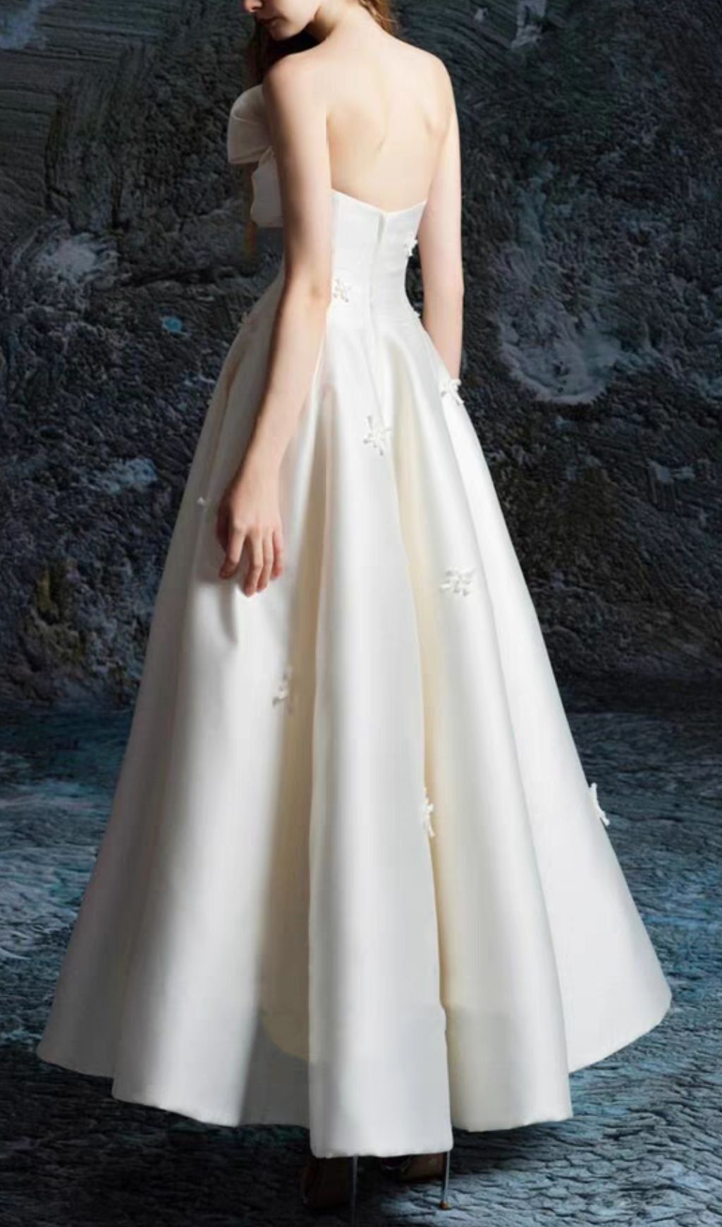 Fashionslee Women Ganesa White Strapless Knot Maxi Dress