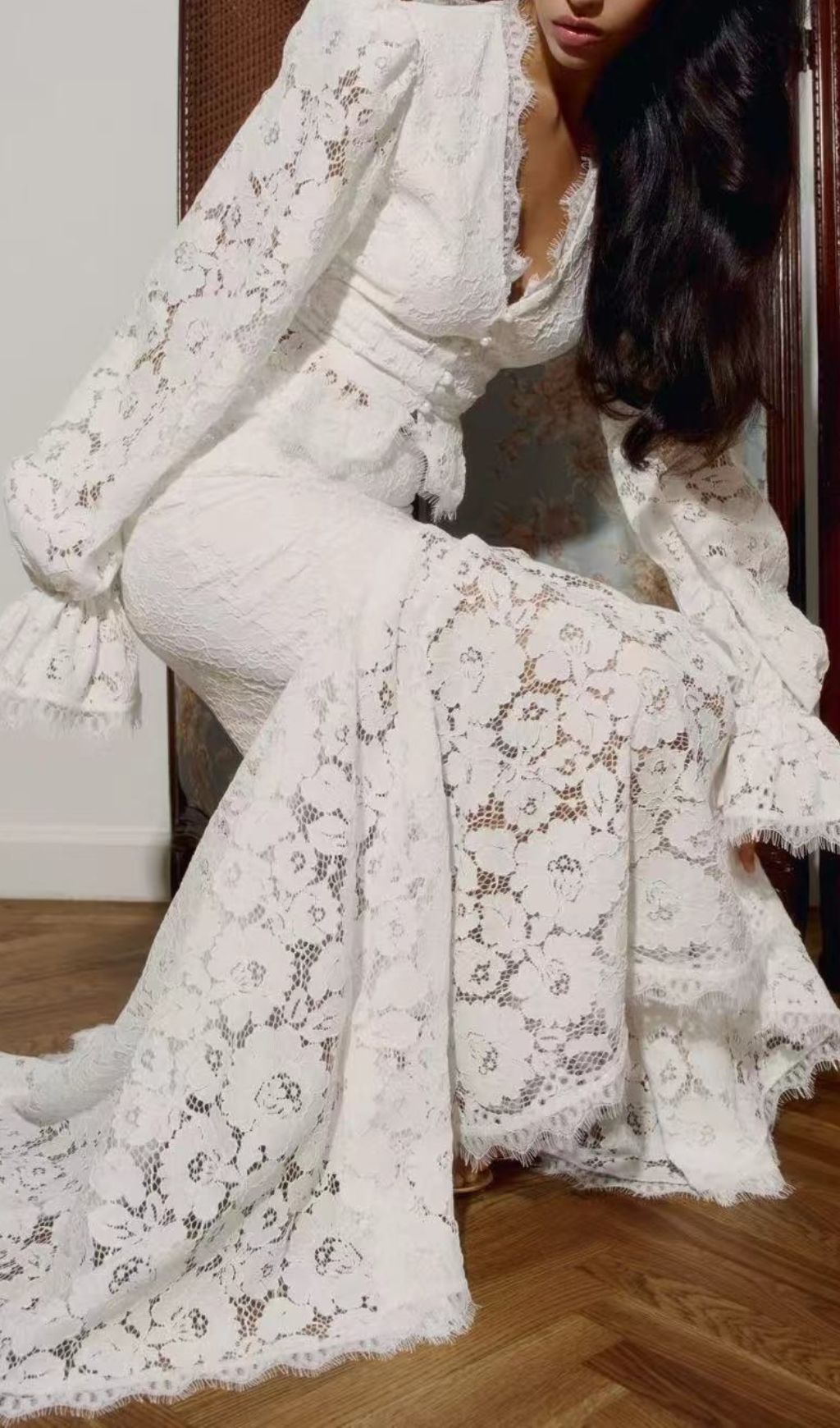 6f3f59eab4cdedf96648c9a97bdb088e.jpg Fashionslee Women Jennaya White Lace Two-Piece Set