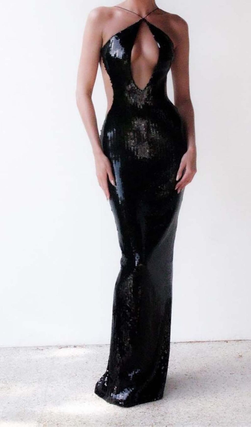 Fashionslee Women Front Cutout Backless Maxi Dress In Black