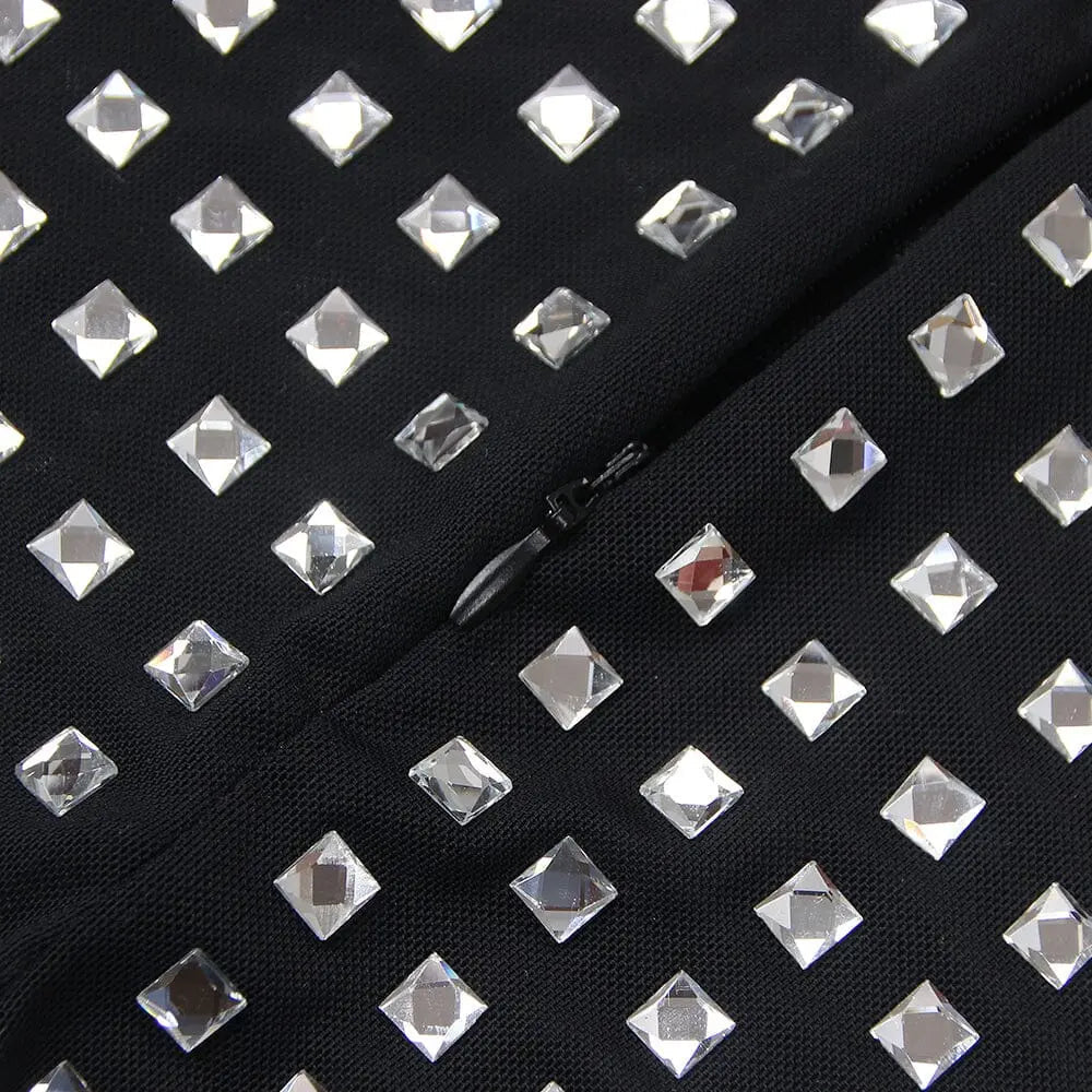 711f6050fde169a8c0ddec4296375303.jpeg Fashionslee Women Crystal Crop Top In Black