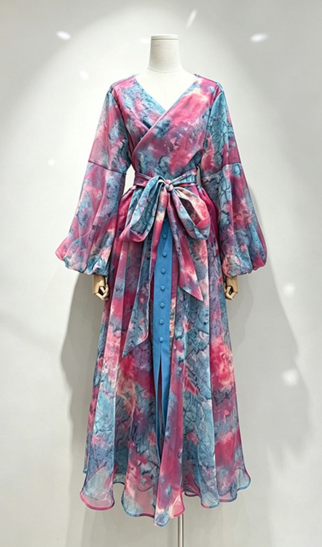 72020d5826a576b66fef2c441287d9ef.jpg Fashionslee Women Kotoyo Tie-Dye Long Sleeve Maxi Dress