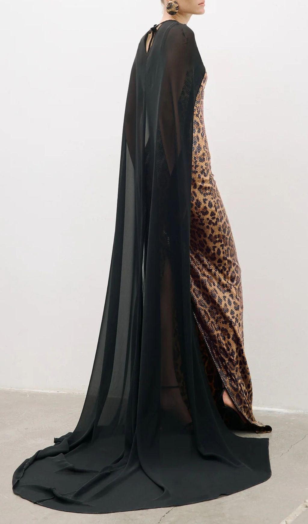 72a762f4b10ea17754f882bc93a6c09c.jpg Fashionslee Women Jarrell Leopard Sequin Maxi Dress With Cape