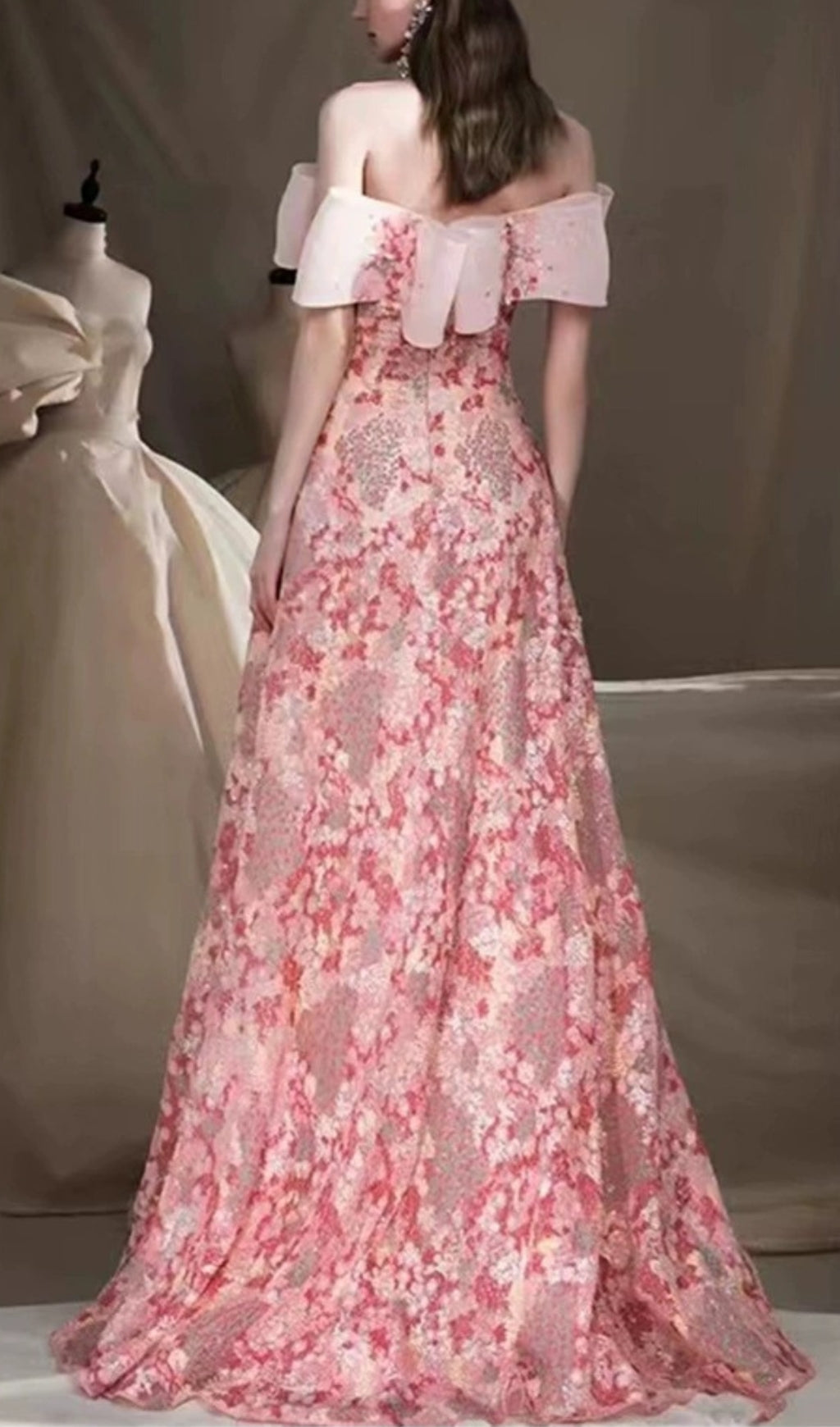 73628b23aca85d8c72906f217653689c.jpeg Fashionslee Women Strapless Floral A-Line Maxi Dress