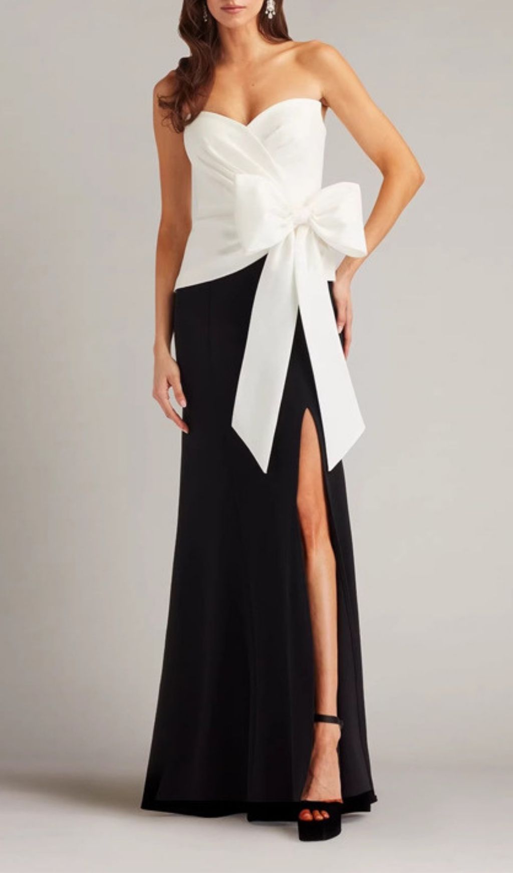 73f2f09fb3714c3d5ce12b9199adecbd.jpg Fashionslee Women Kevine Strapless Bow Maxi Dress