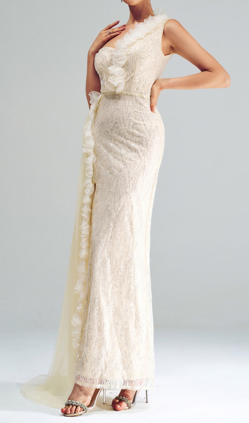 75030d1776fee8b0b1e222268304c22e.jpg Fashionslee Women Capella Sequin Strap Maxi Dress