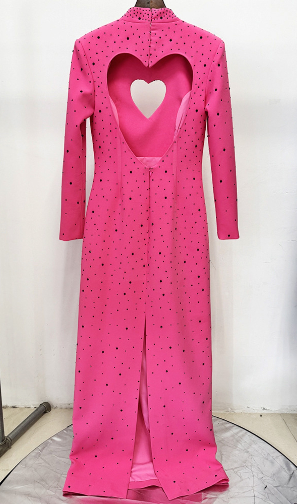 765b3bb765f87b782b9e8b59c0b1d5cc.jpg Fashionslee Women Duri Pink Heart Embellished Long Sleeve Maxi Dress