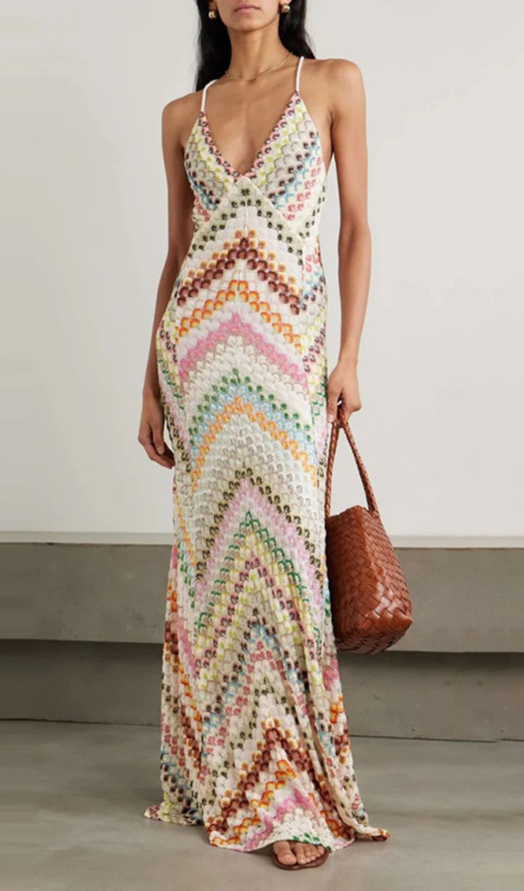 76a3f8305e958a456a124a466d3f1e9f.jpg Fashionslee Women Hadas Printed Backless Maxi Dress