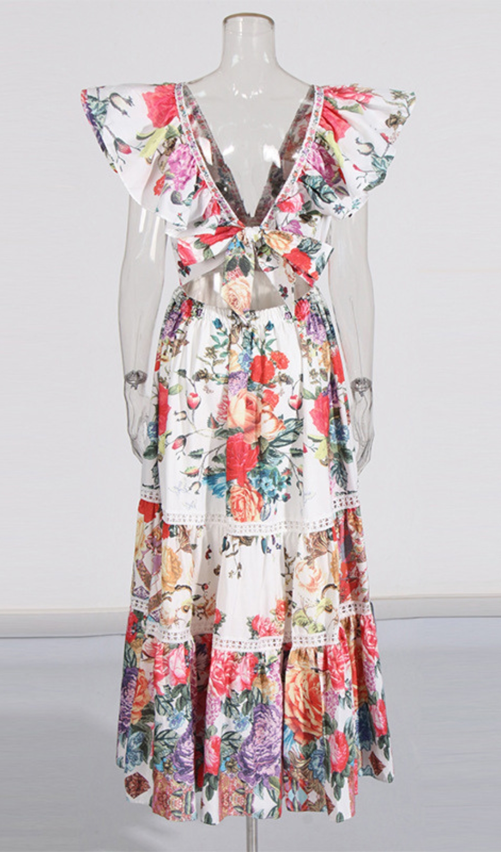 77627dda1facb97627fa43ef91285e91.jpg Fashionslee Women Efrem V-Neck Printed Midi Dress