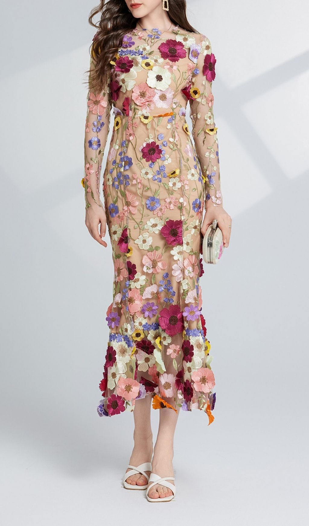7829f6de1d84575725462ae946c46dec.jpg Fashionslee Women Carol Floral Embroidery Mesh Fishtail Long Sleeve Midi Dress