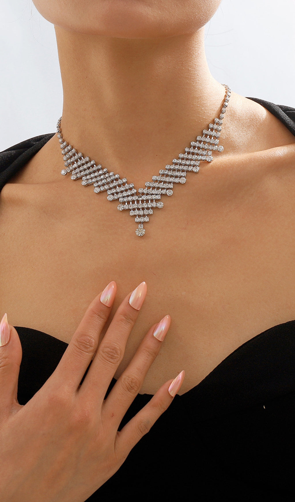 7ad1bfa8b7e280a849ad24e4392a0184.jpeg Fashionslee Women Silver Rhinestone V-Shaped Necklace