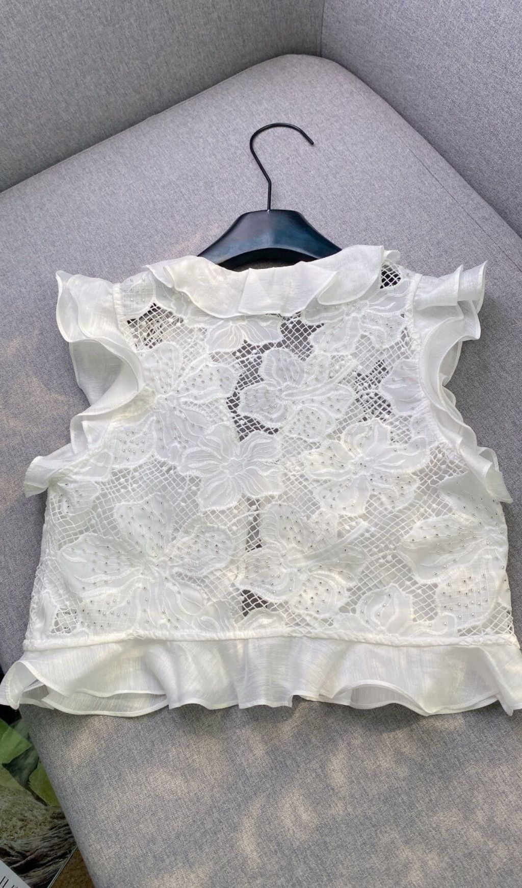 7b2d534d4637c25d0fedbb80d19e6241.jpg Fashionslee Women Guipure Lace Crop Top