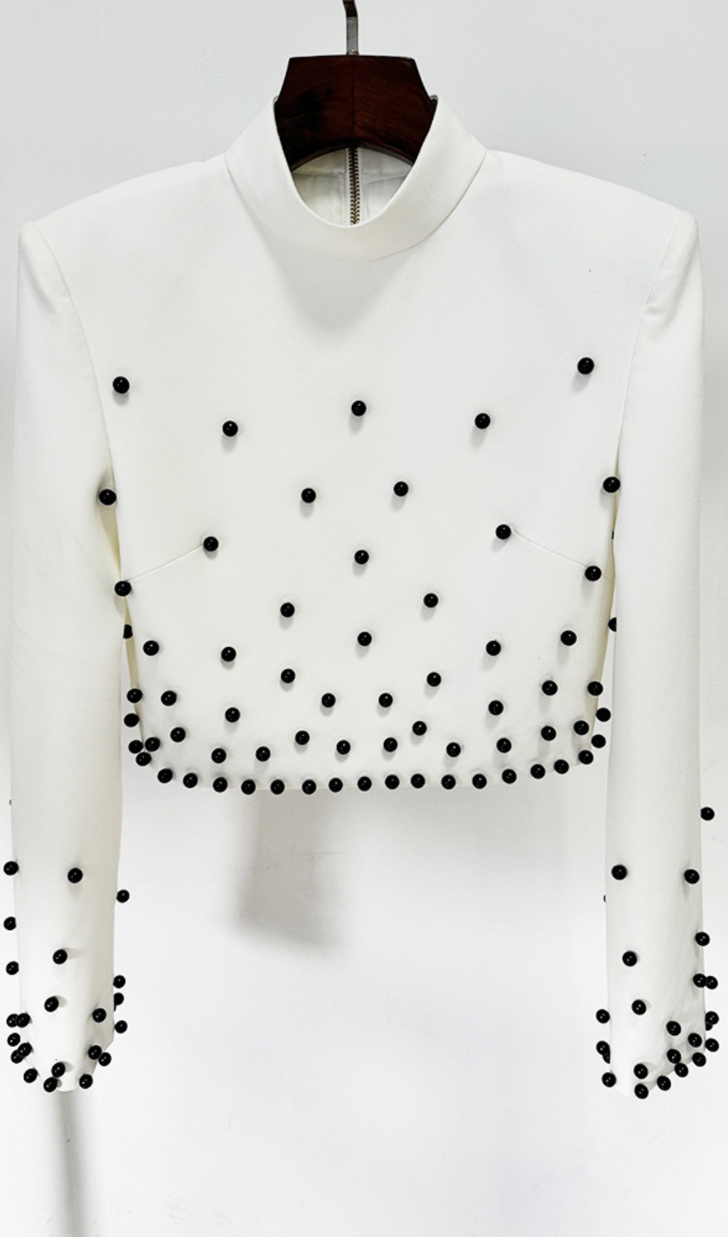 7d0b178a2e1960c7ecc2d129a4b9c1a0.jpg Fashionslee Women Blane White Bead Two-Piece Set