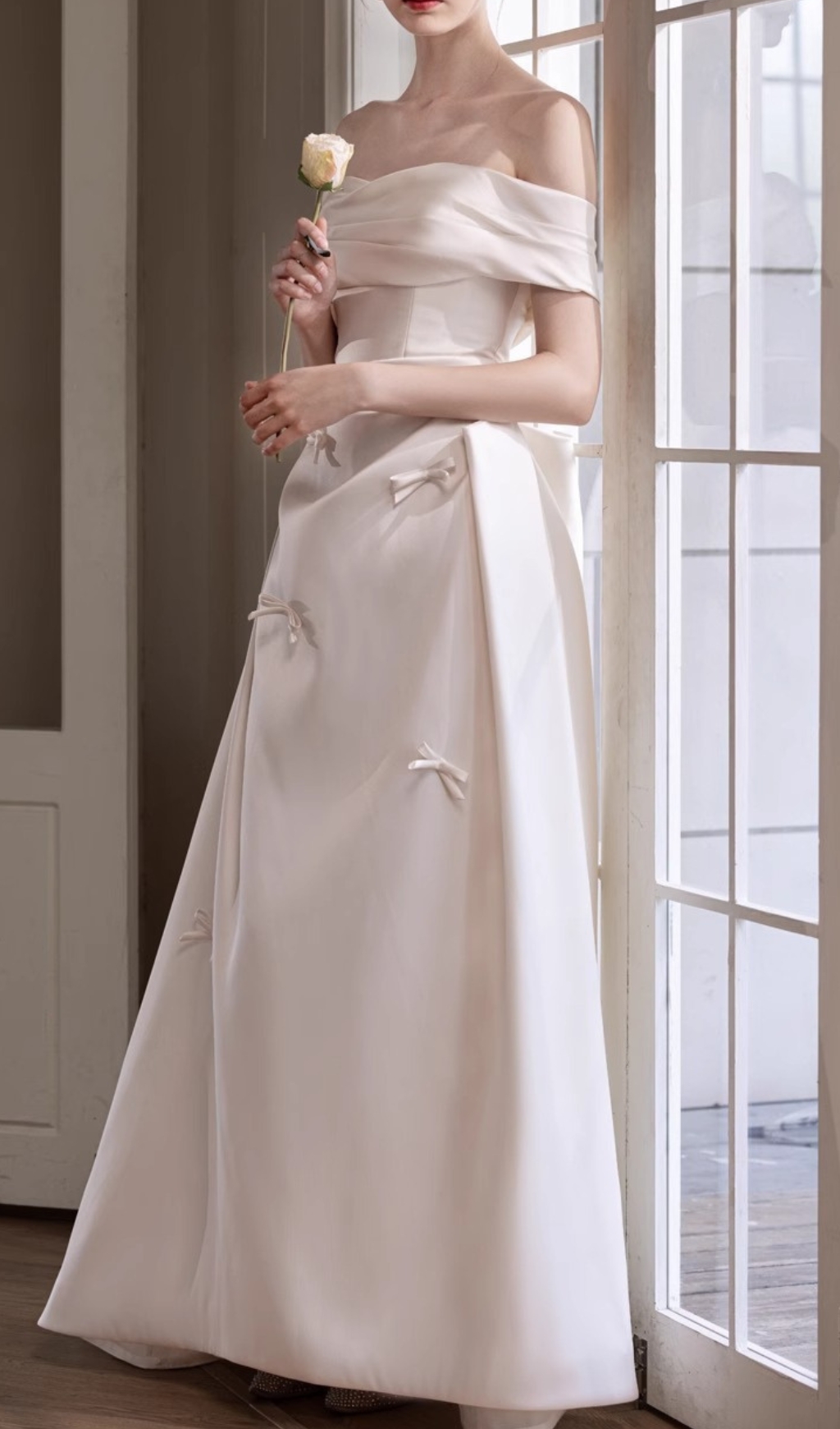 7da3d16bf82d69f50c025a4fcd201881.jpg Fashionslee Women Destiny Off-Shoulder Bow Wedding Dress