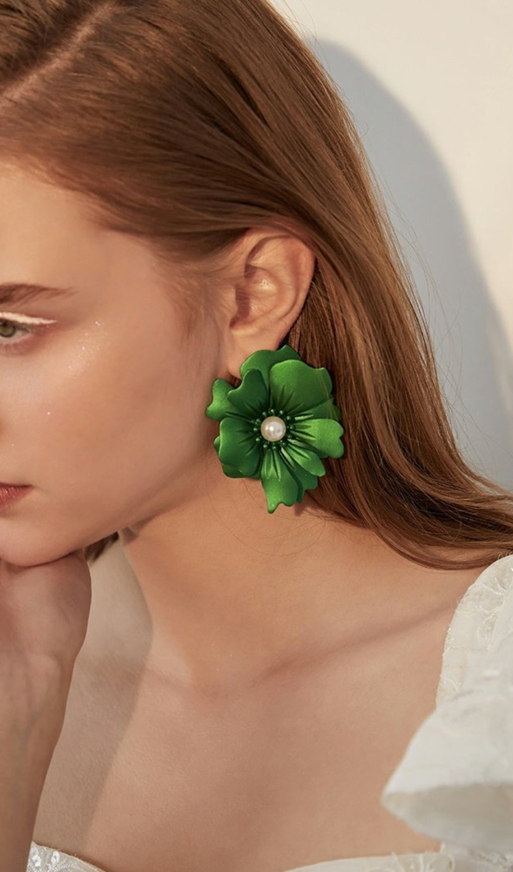 Fashionslee Women Atalanta Green Petal Alloy Earrings