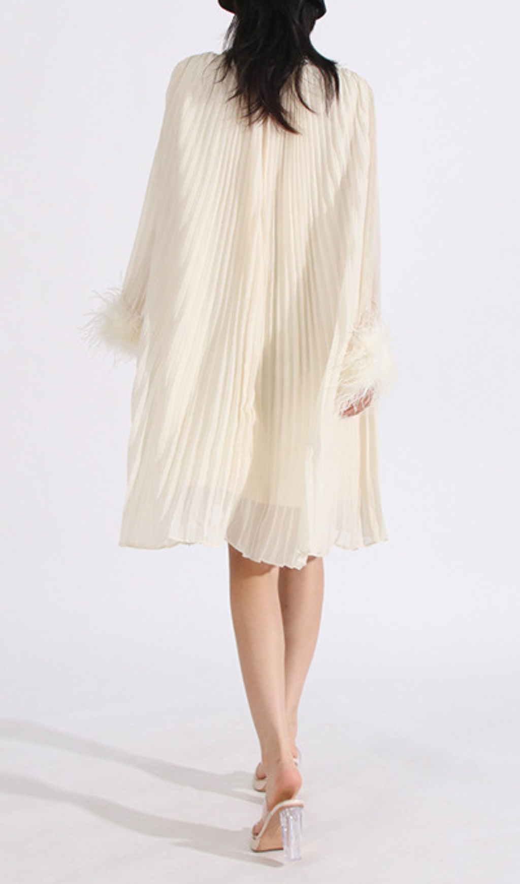 7ecf186f62589260fbdb0a88417d1a71.jpg Fashionslee Women Carlson Diamond Fold Feather Mini Dress