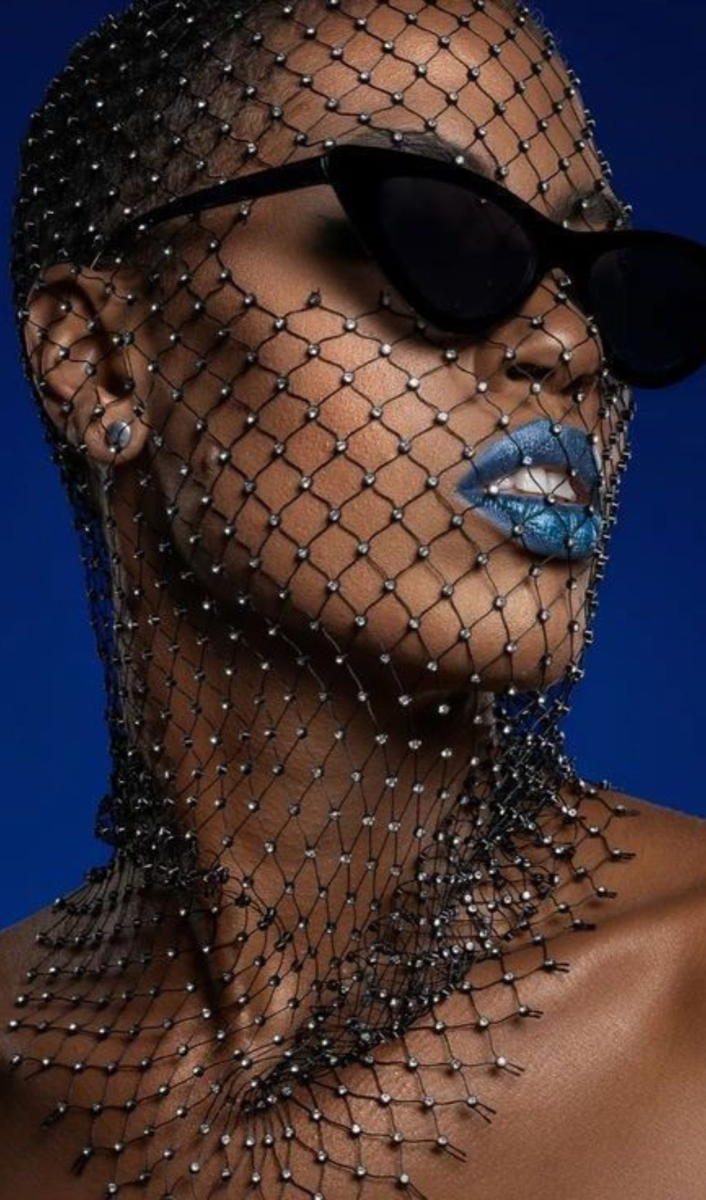 Fashionslee Women Rhinestone Fishnet Bandana