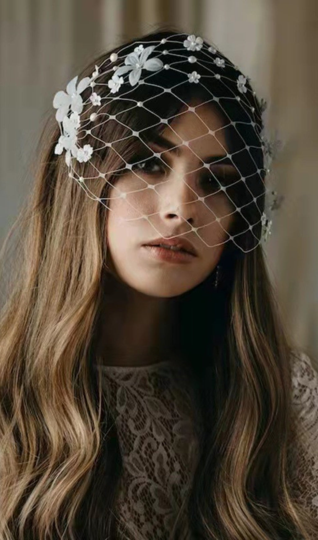 Fashionslee Women Vintage Pearl Petal Veil