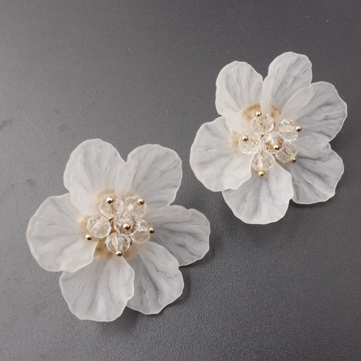 818e97a3428a22b3787352eedbcf1b77.jpeg Fashionslee Women Flower Earring