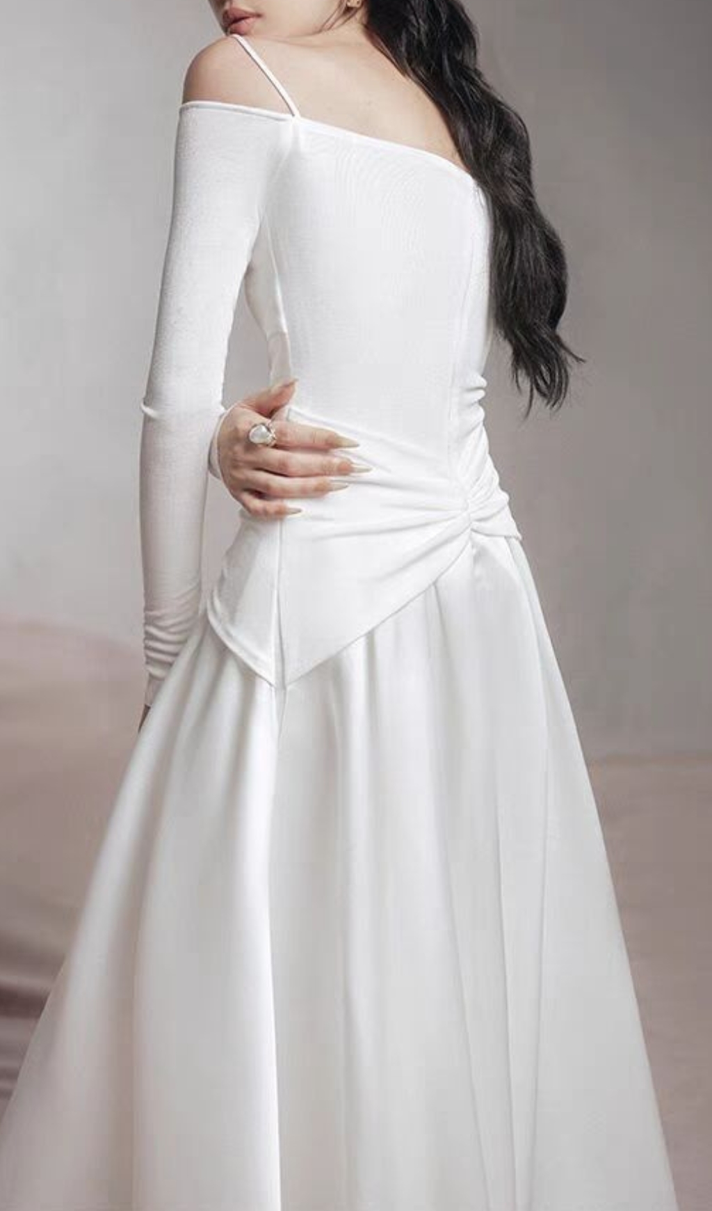 827c4be8734be67cbecd0471479aec06.jpg Fashionslee Women Cailin Long Sleeve Ruched Maxi Dress