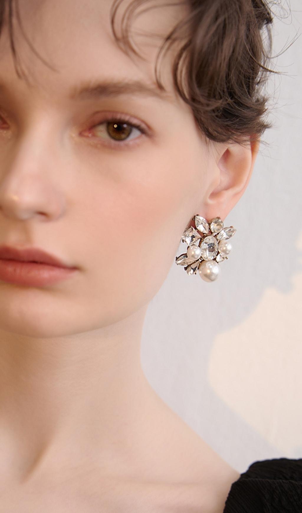 Fashionslee Women Almudena Silver Vintage Pearl Rhinestone Earrings