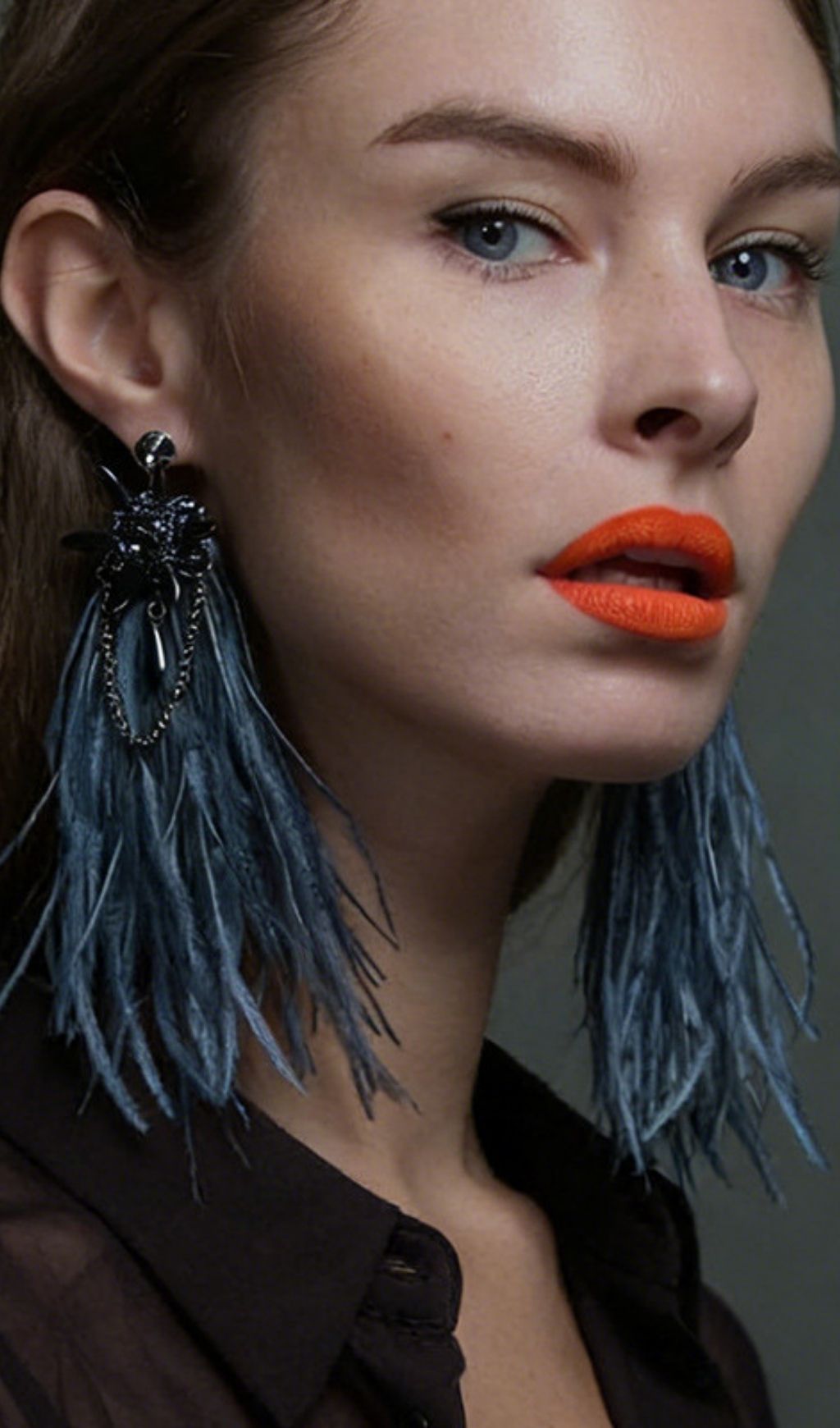 83dba4bc1b08b7a32a85c67e45381795.jpg Fashionslee Women Katerine Feather Earrings