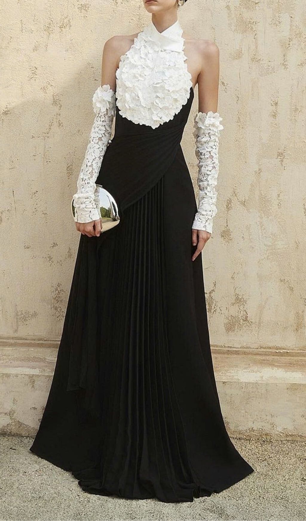 VINTAGE HALTER PLEATED MAXI DRESS AESTHETIC - OWNCI VINTAGE HALTER PLEATED MAXI DRESS AESTHETIC - OWNCI