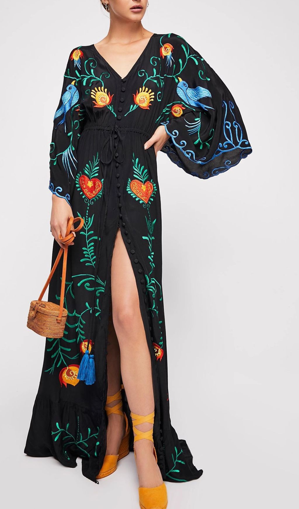 Fashionslee Women Gita Flower Embroidery Long Sleeve Maxi Dress