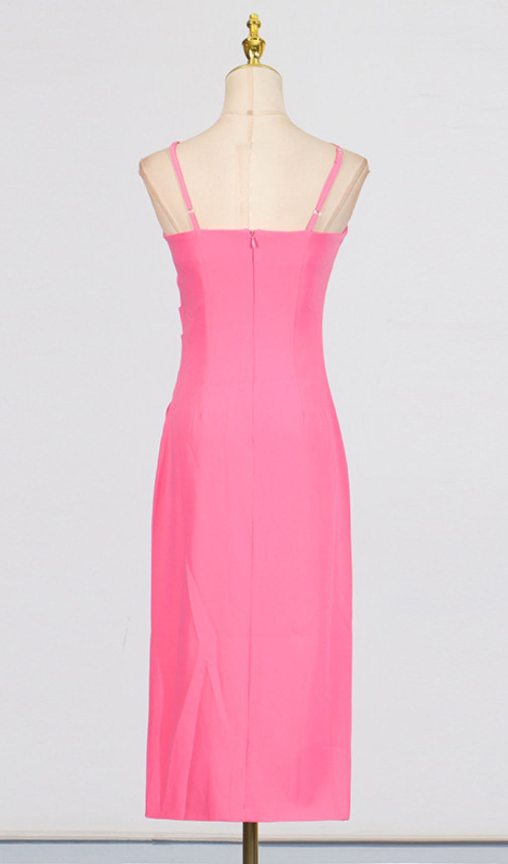 86672bc824577b49f9e95ffcec66c604.jpg Fashionslee Women Darva Flower Halter Midi Dress
