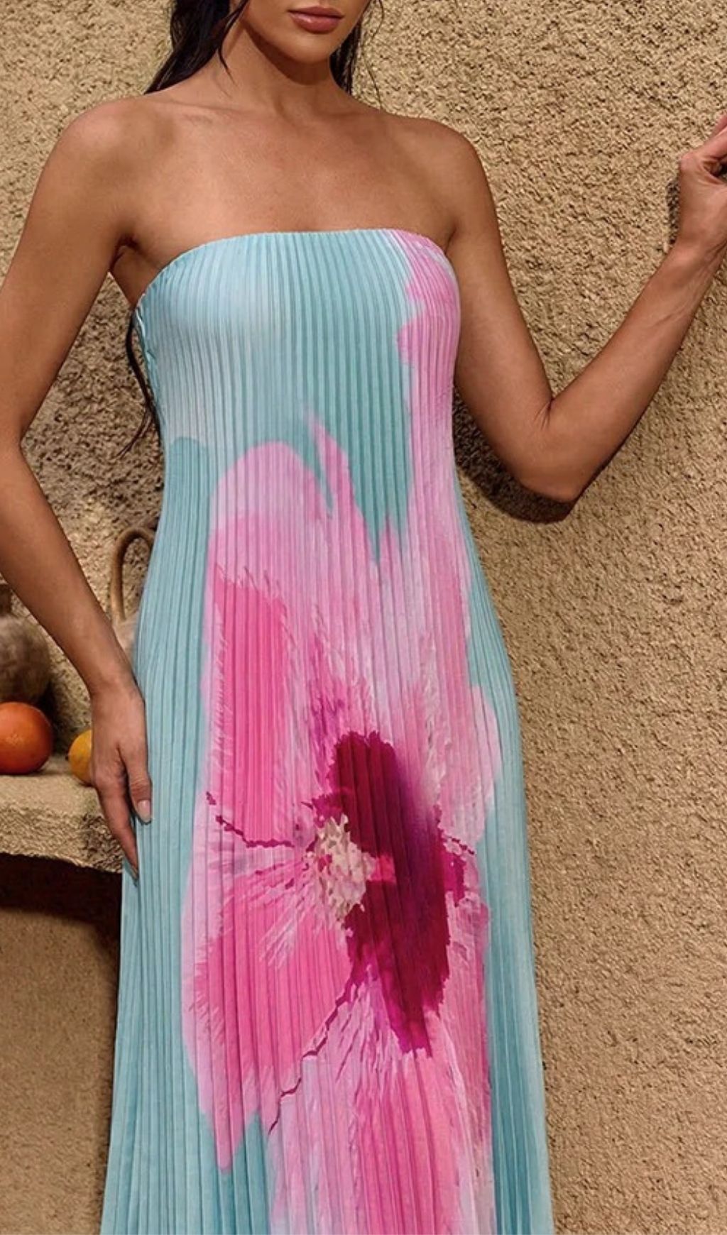 86e7c45f9e2074d1953f481e9e89e6d6.jpg Fashionslee Women Yexila Strapless Floral Pleated Maxi Dress