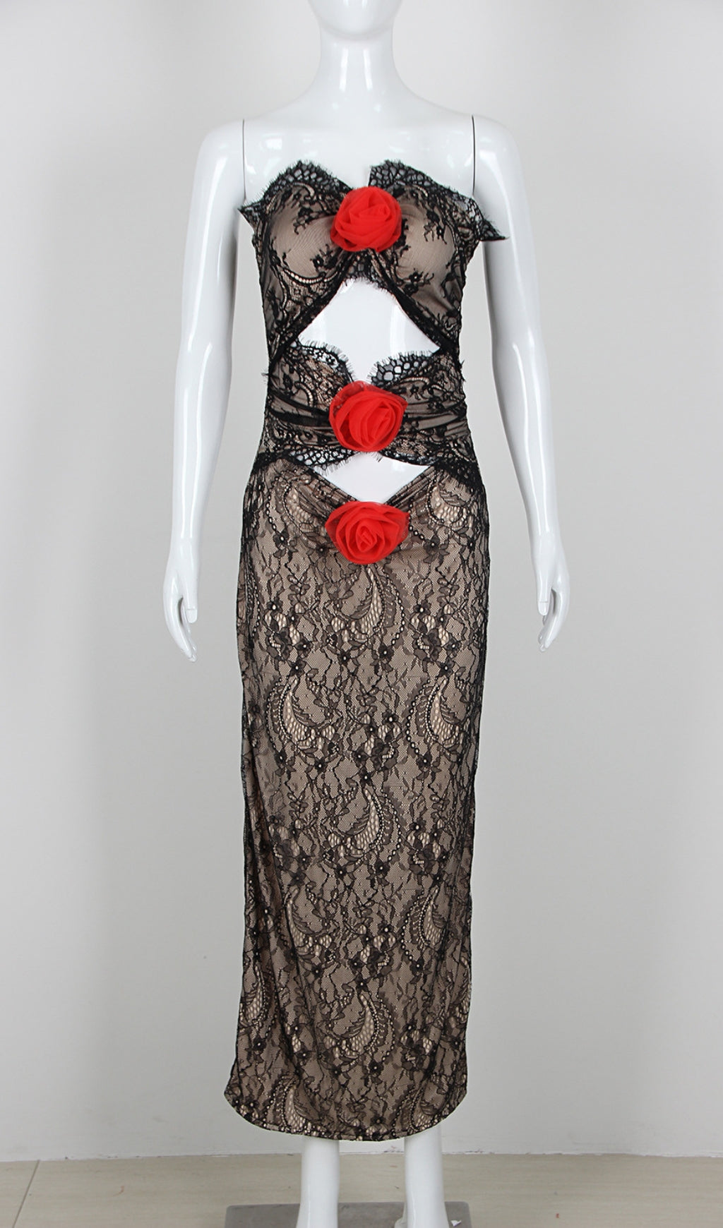 Fashionslee Women Adia Flower Cut-Out Maxi Dress