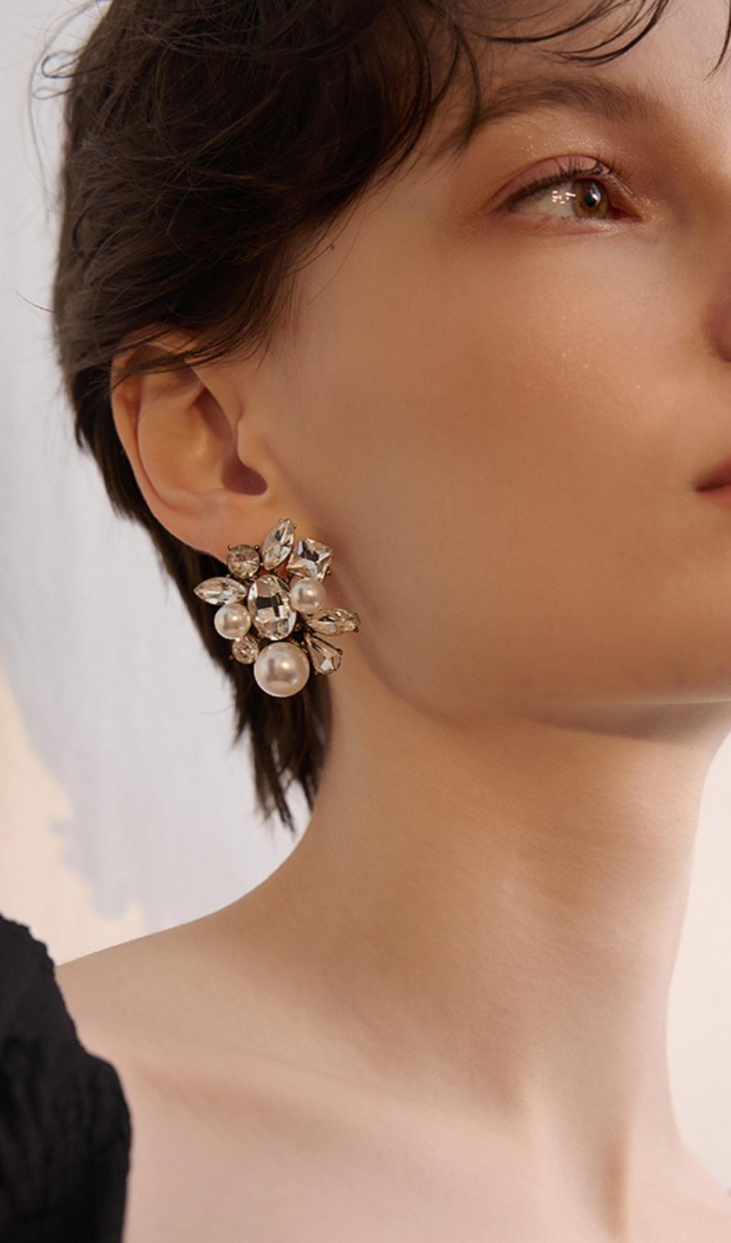 Fashionslee Women Almudena Silver Vintage Pearl Rhinestone Earrings
