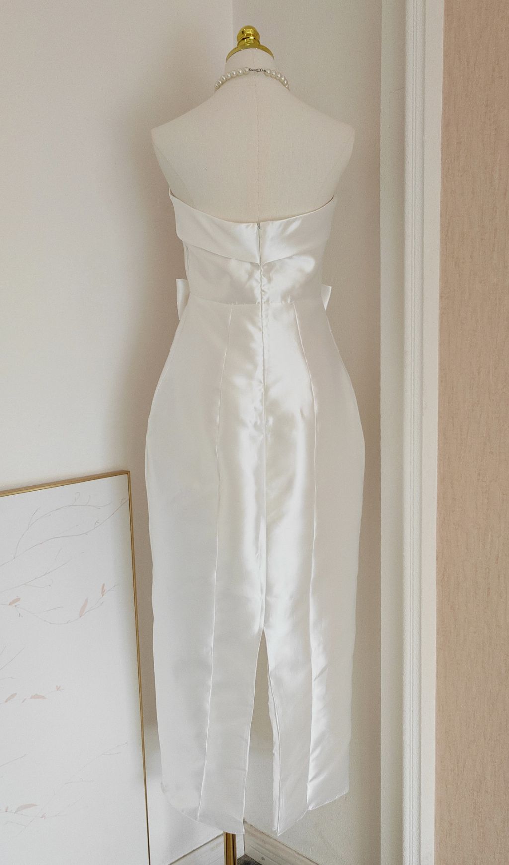 Fashionslee Women Fayruz White Strapless Bow Maxi Dress