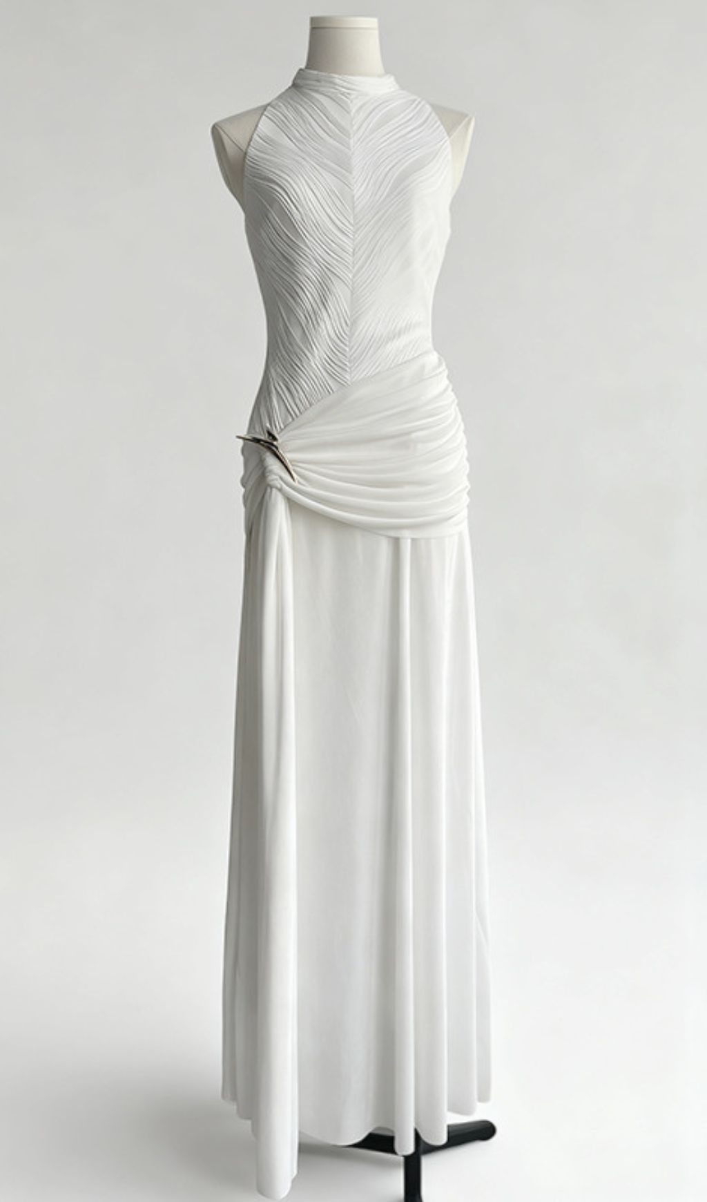8ba2e47383cb2eb95ca097817a8dd8b9.jpg Fashionslee Women Jára Sleeveless Knotted Maxi Dress