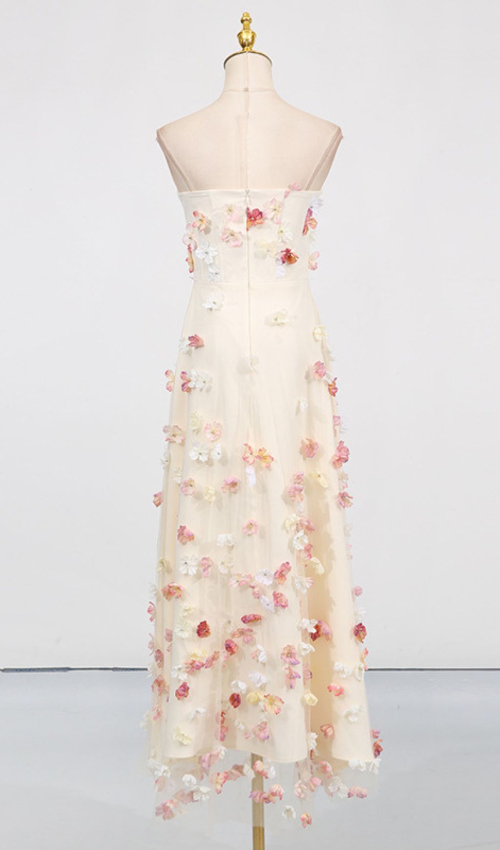 VIRAL STRAPLESS FLORAL MAXI DRESS - OWNCI VIRAL STRAPLESS FLORAL MAXI DRESS - OWNCI