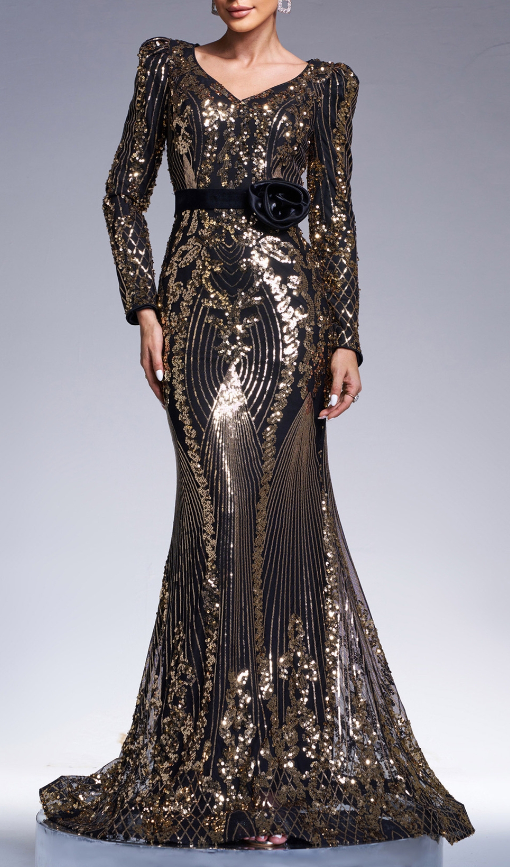 Fashionslee Women Chapa Gold Sequin Long Sleeve Maxi Dress