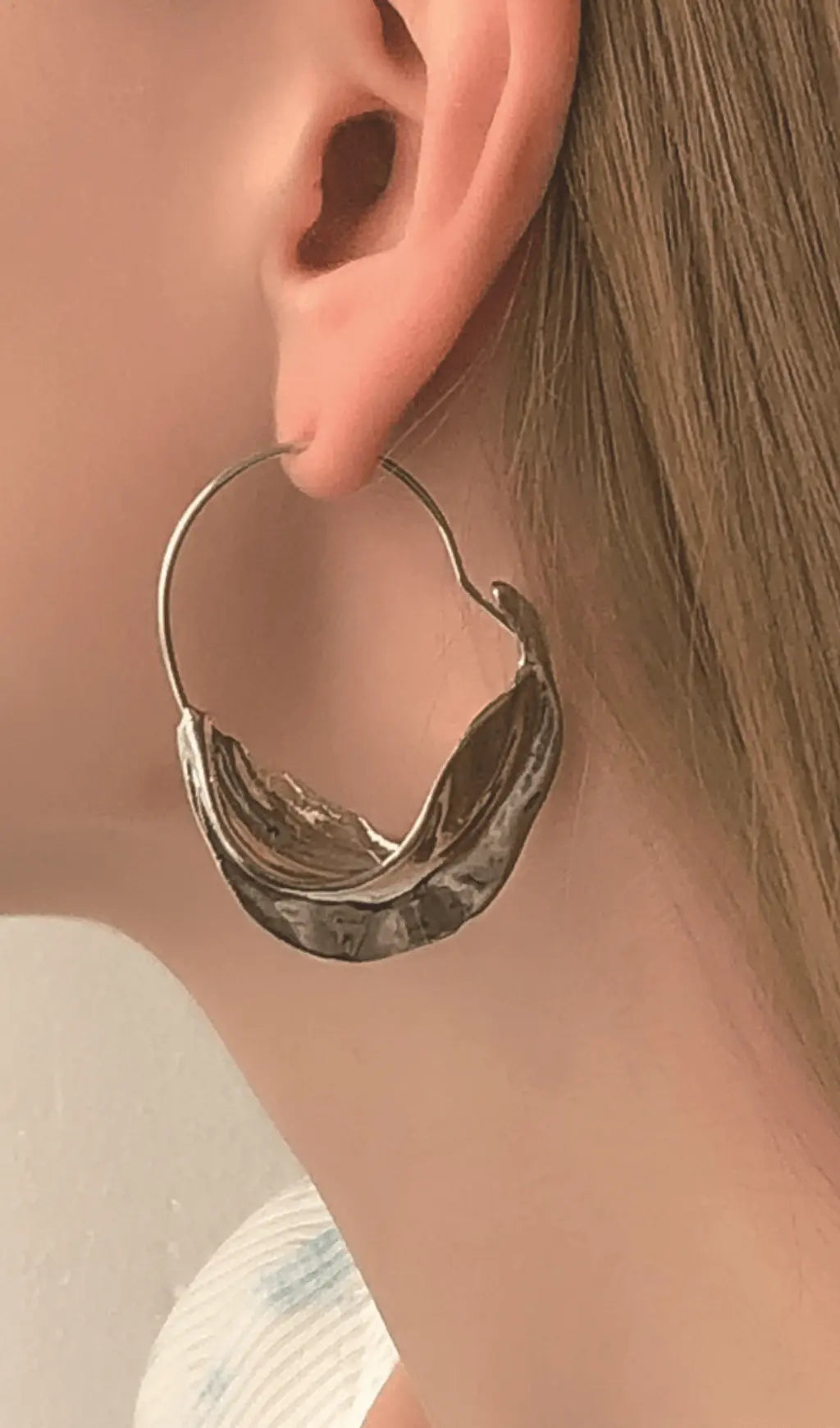 8d31d5f345fb0d1aa9670168a7f325f3.jpeg Fashionslee Women Irregular leaf earrings