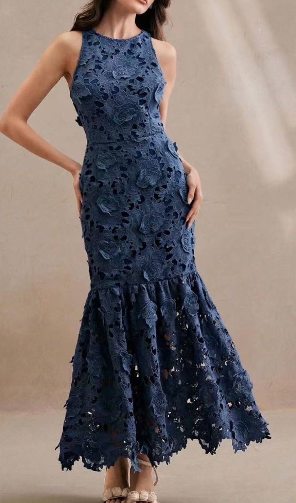 Fashionslee Women Geraldo Sleeveless Embroidery Maxi Dress