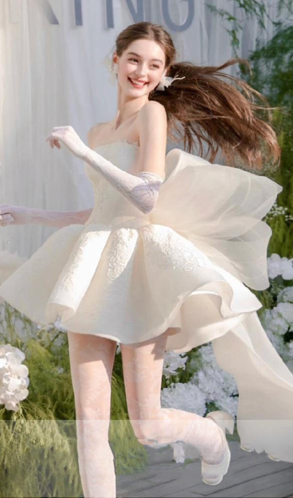 VIRAL STRAPLESS BOW MINI DRESS - OWNCI VIRAL STRAPLESS BOW MINI DRESS - OWNCI