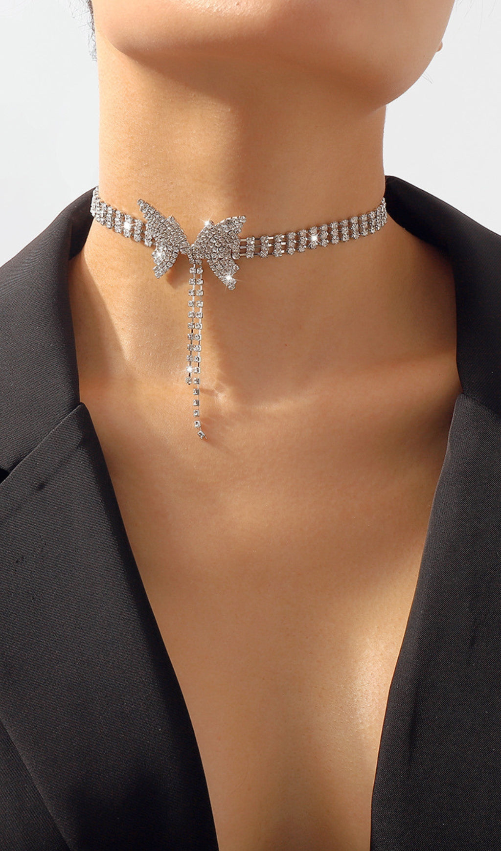 8fea8c6bbbafda72ddc3be2f639071c2.jpeg Fashionslee Women Silver Diamond Butterfly Choker