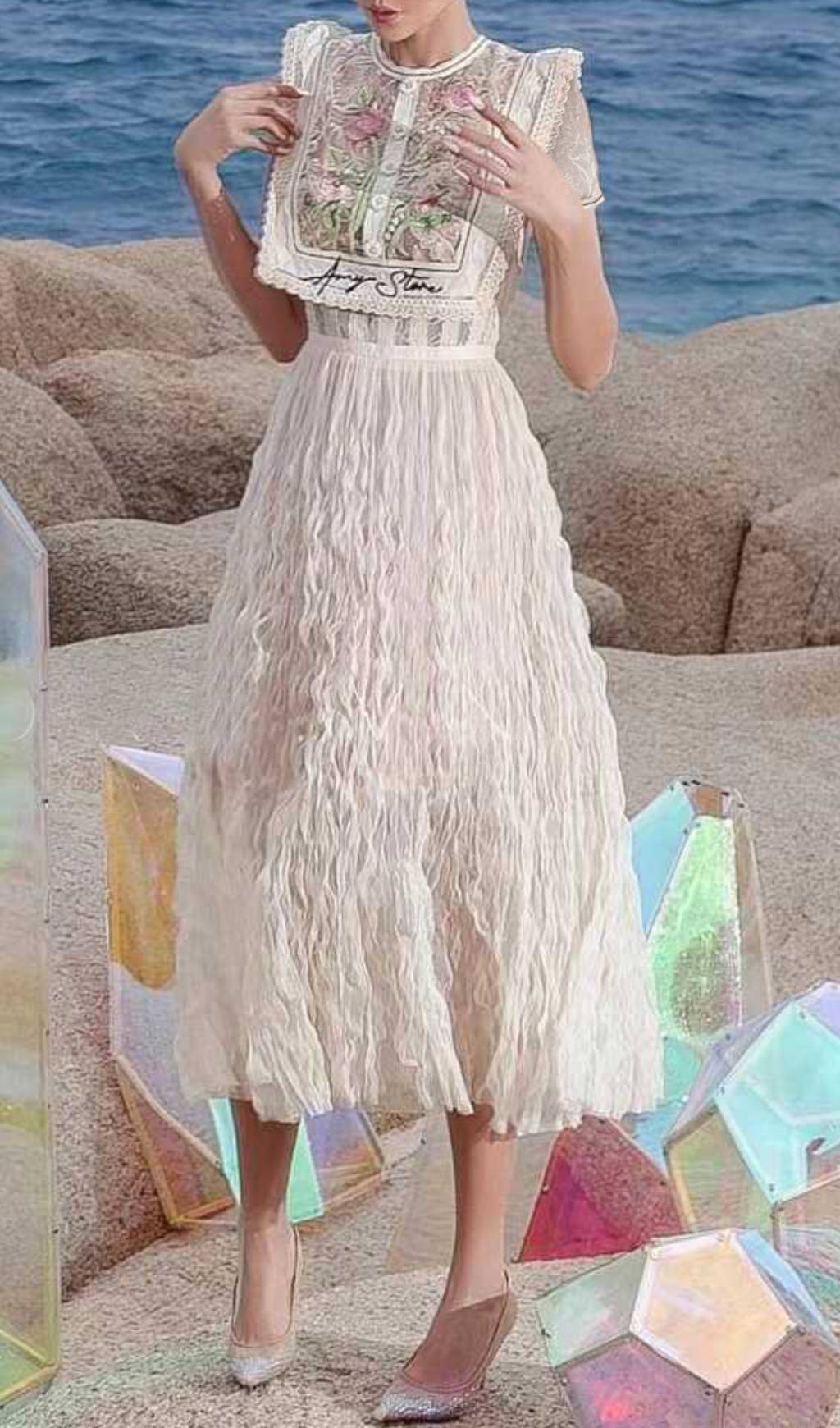 Fashionslee Women Carolie Flower Embroidery Midi Dress