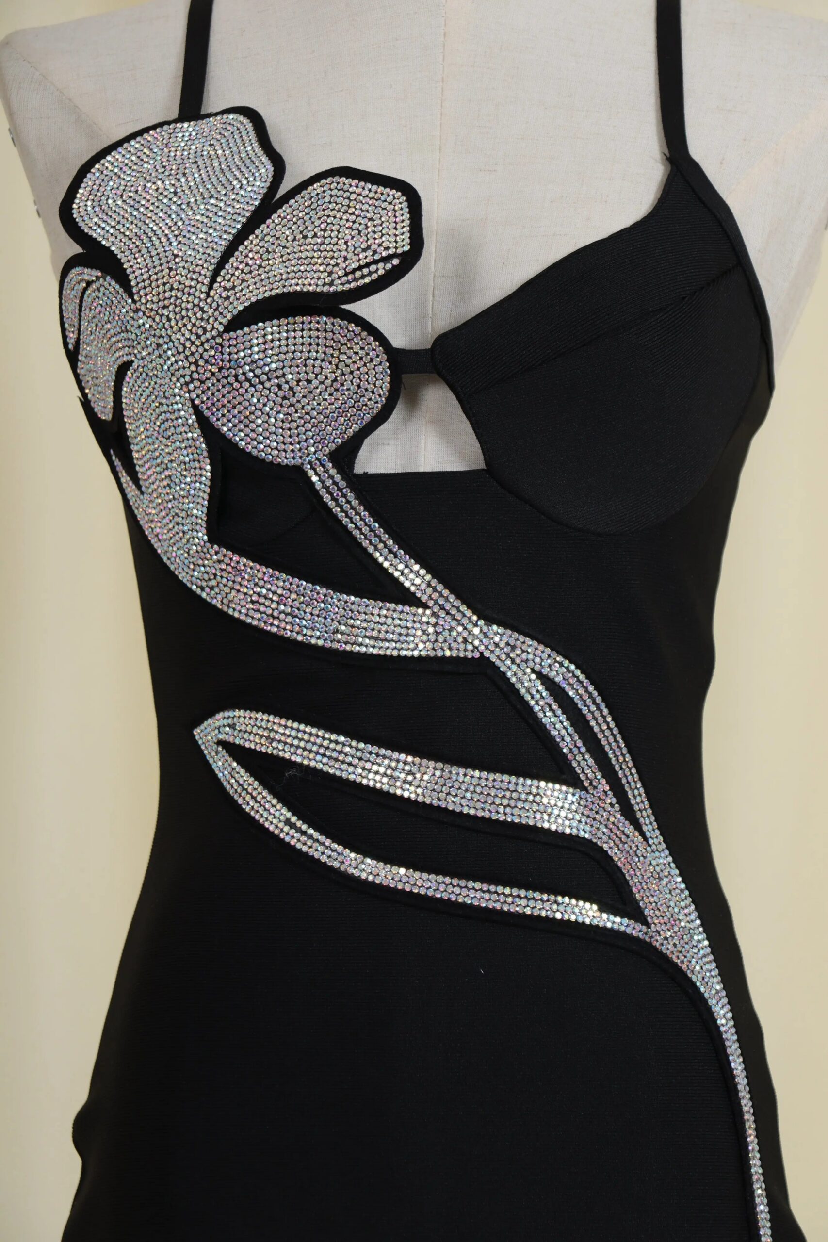CRYSTAL VIRAL BANDAGE MINI DRESS - OWNCI CRYSTAL VIRAL BANDAGE MINI DRESS - OWNCI