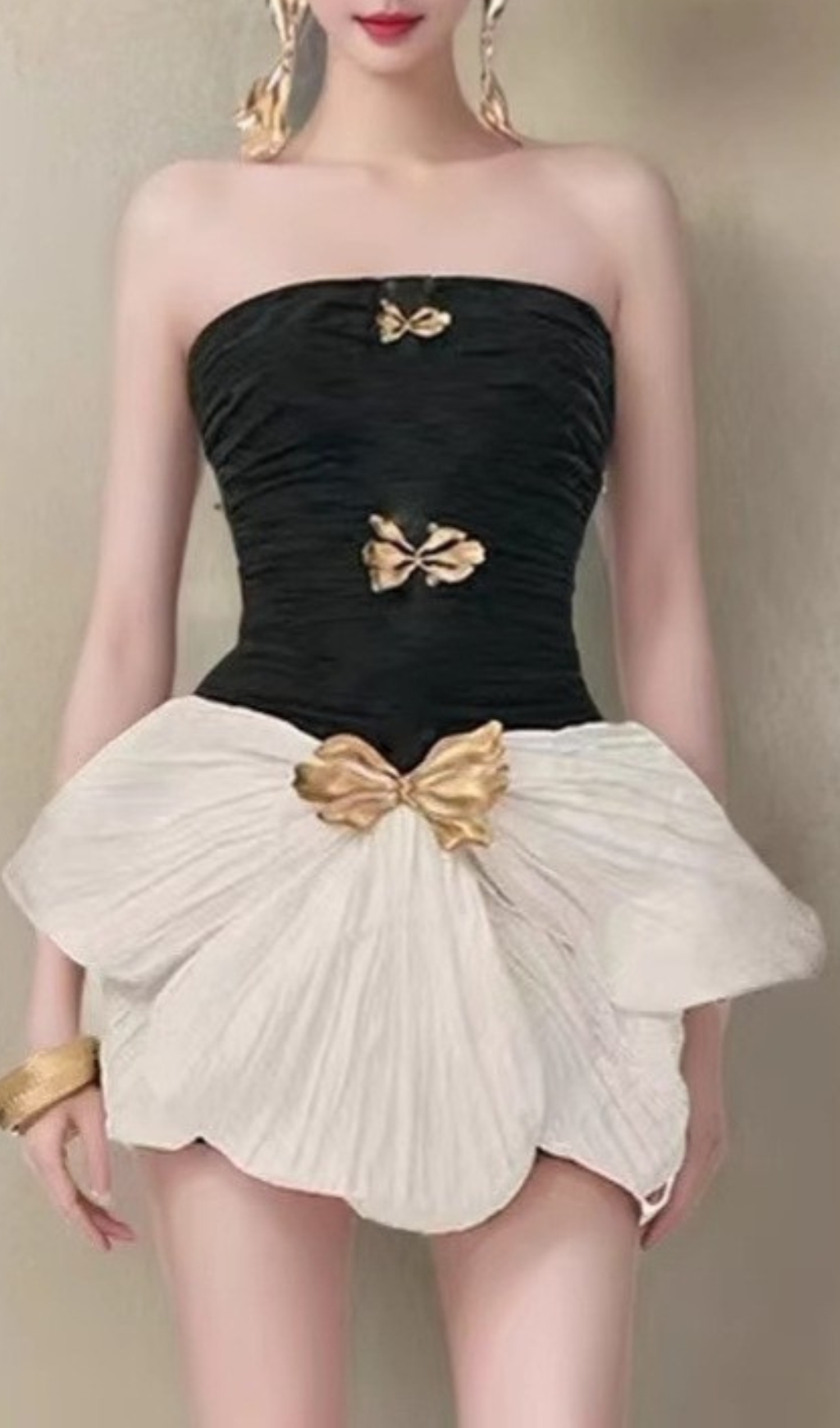 937a132e04c42e73acd6aee09f4185a9.jpg Fashionslee Women Channah Strapless Ruched Mini Dress