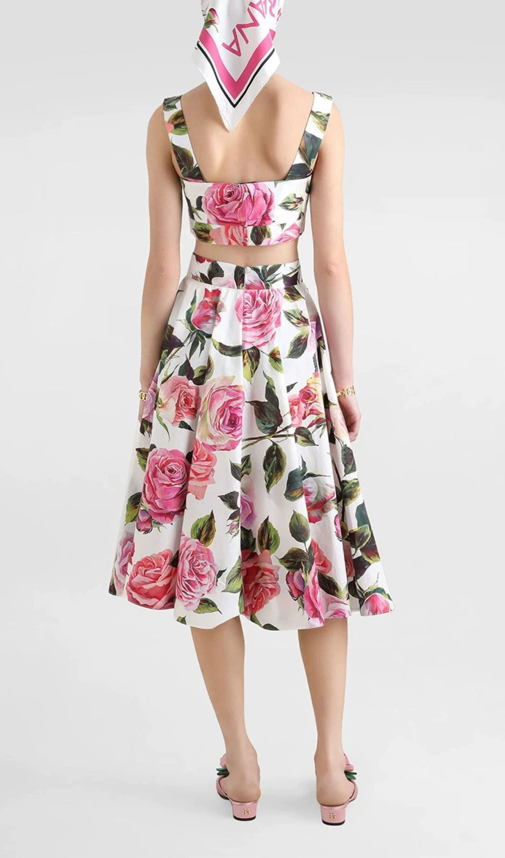 94853d5bfb676c5372285faa5c98aa04.jpg Fashionslee Women Friedel Floral Printed Two-Piece Set