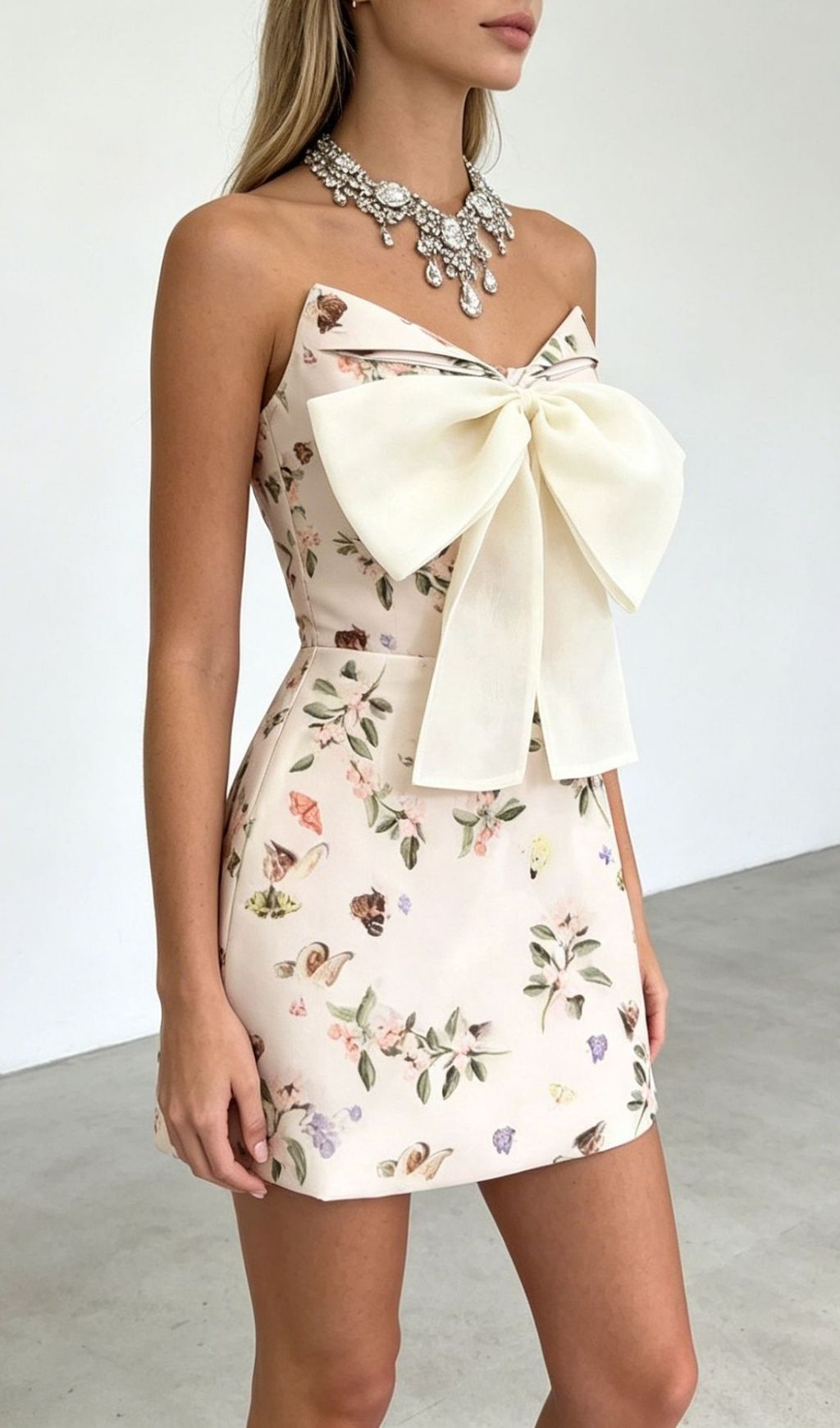 TRENDING STRAPLESS FLORAL MINI DRESS - OWNCI TRENDING STRAPLESS FLORAL MINI DRESS - OWNCI