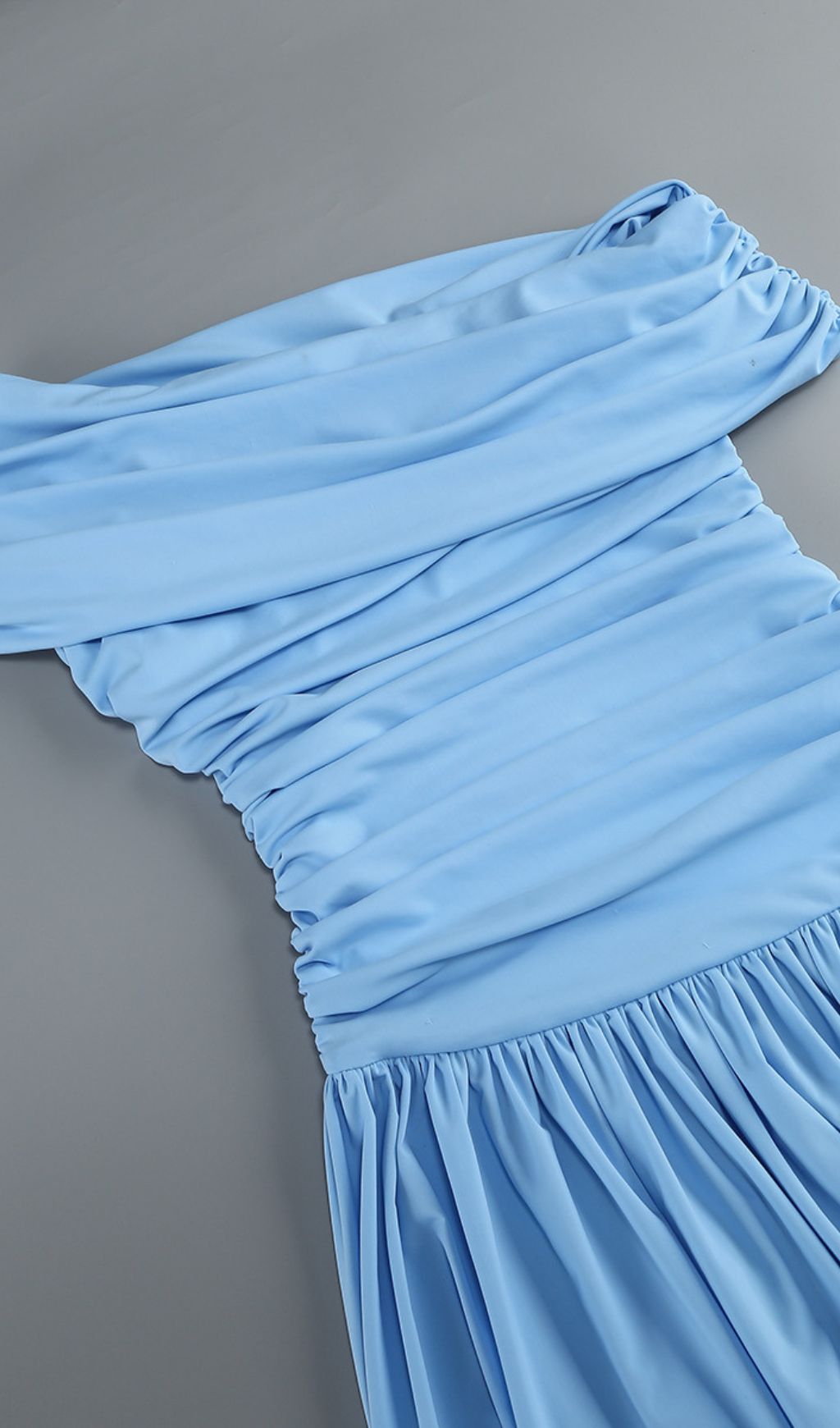 953960b30ef853c40a0dd82e781b95c9.jpg Fashionslee Women Josefa Blue Ruched Maxi Dress