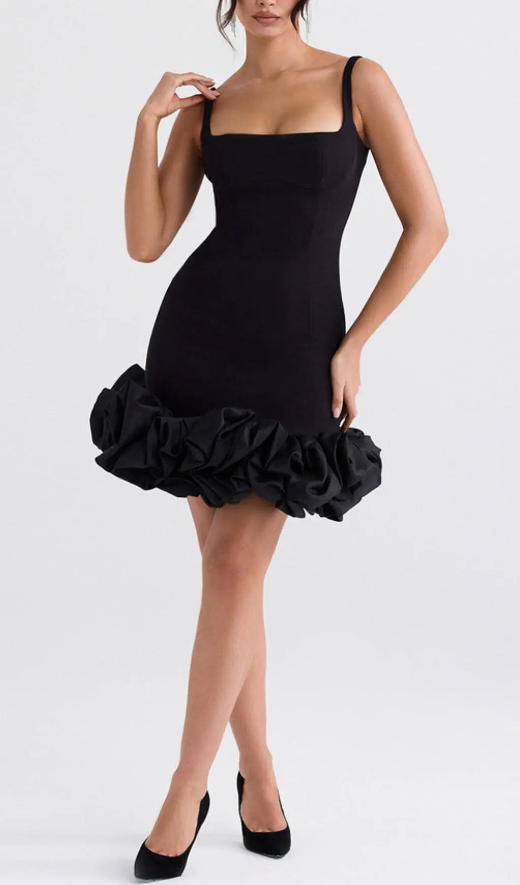 95426c67db77c0cb9de421ed961bfba8.jpeg Fashionslee Women Black Ruffle Hem Dress