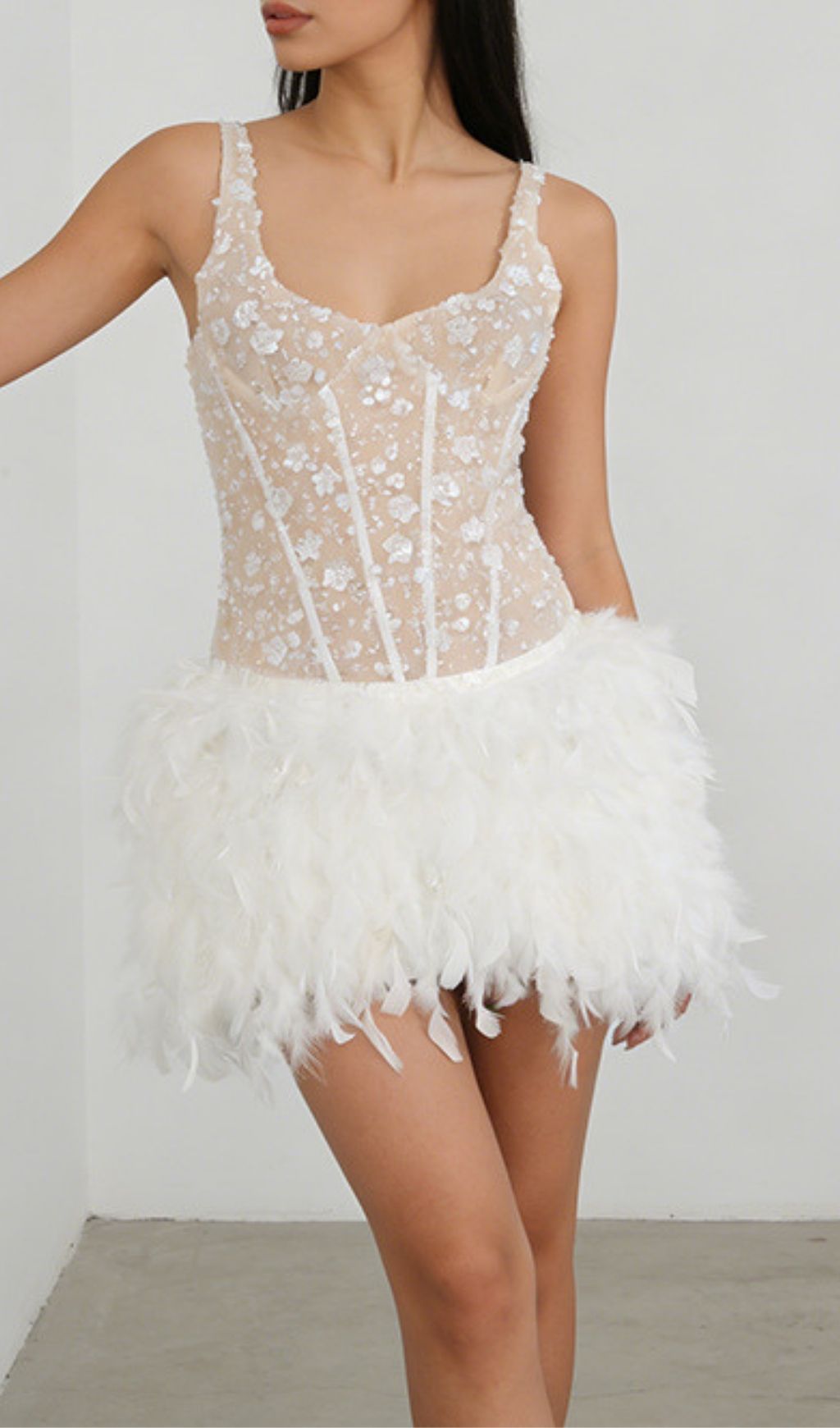 SEQUIN FEATHER MINI DRESS VIRAL PARTY - OWNCI SEQUIN FEATHER MINI DRESS VIRAL PARTY - OWNCI