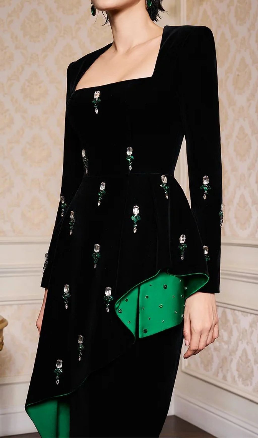 Fashionslee Women Hedya Black Crystal Long Sleeves Maxi Dress